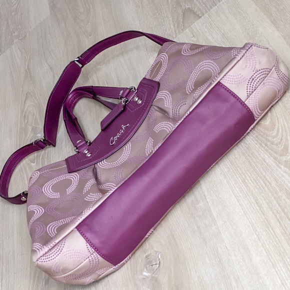 Coach Carryall Handbag - Picture 8 of 9